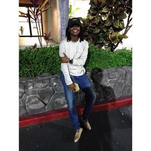 Meet your Posher, Daisha